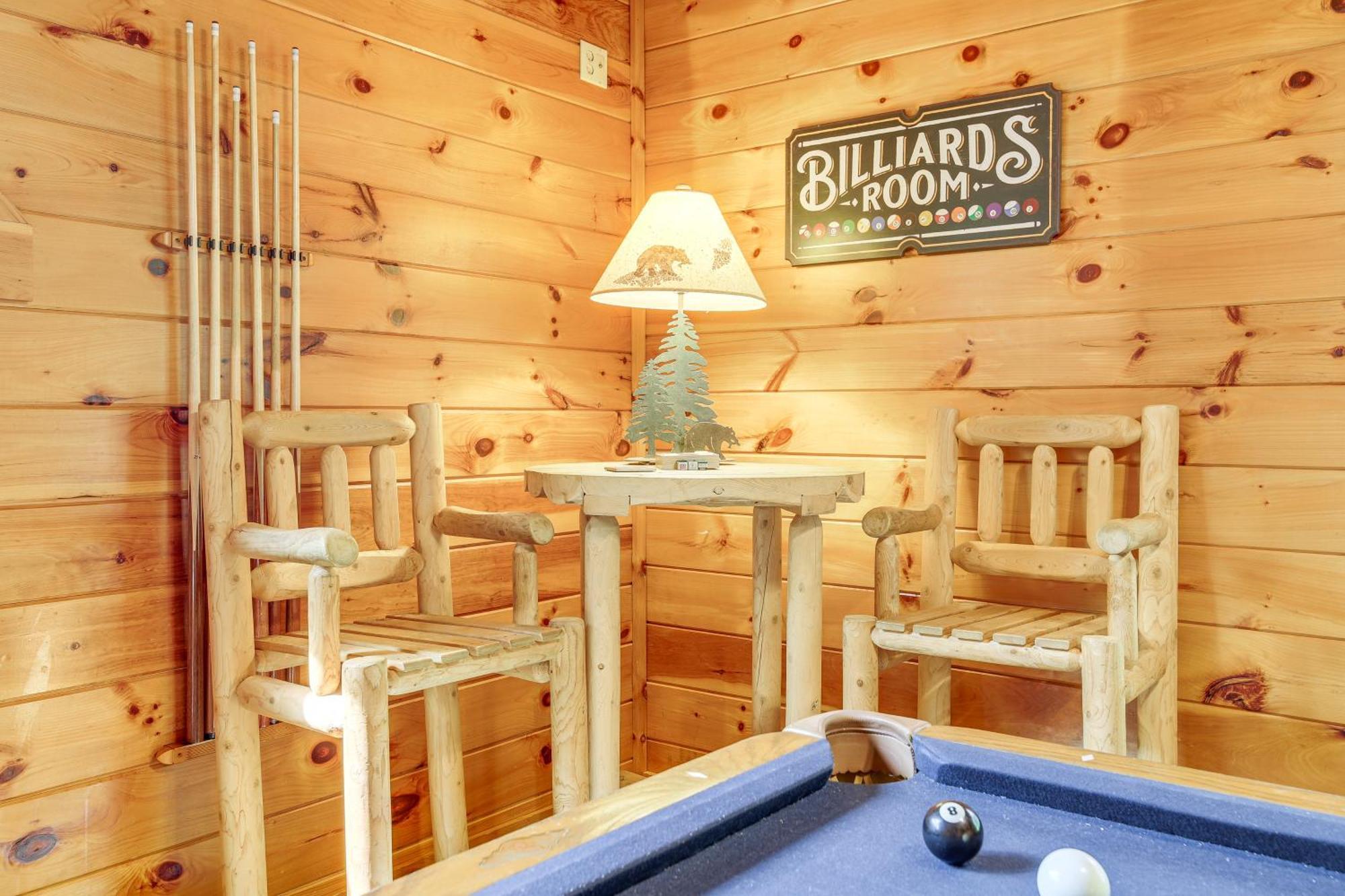 Pigeon Forge Cabin Premier Location And Hot Tub Екстериор снимка
